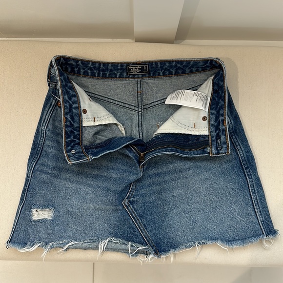 A & F Denim Skirt - Picture 3 of 6